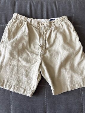 Daniel Cremieux Khaki Flat-Front Men’s 100% linen Shorts  Size M(35)